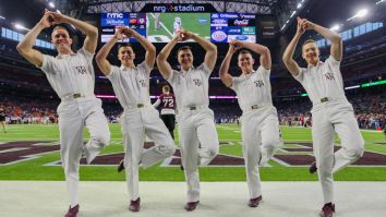 Texas A&M’s Yell Leaders Are The Cringiest Thing In College Football And People Are Just Finding Out