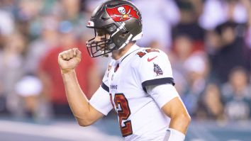 Tom Brady Reveals He’s Giving Bucs Fan 1 Bitcoin Worth Nearly $63k On Top Of Other Goodies In Exchange For 600th TD Ball