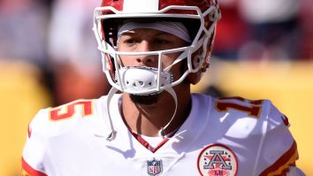 Patrick Mahomes Makes Awful Decision And Throws One Of The Worst Interceptions Of The Season