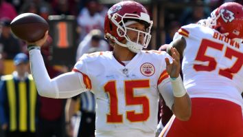 Patrick Mahomes’ Mom Says Interception Off Tyreek Hill’s Hands Should Not Count On Her Son’s Stats And Fans Did Not Like Her Suggestion