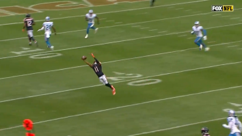 Bears WR Darnell Mooney Went X-Games Mode For A SICK Catch And Gus Johnson Went Nuts