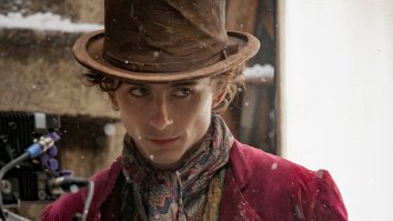 Internet Reacts To Absurd First-Look At Timothée Chalamet As Young Willy Wonka