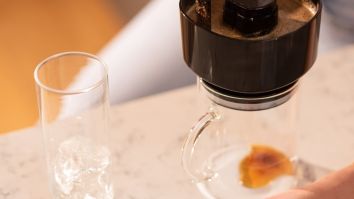 Make Hot Coffee And Cold Brew With The VacOne Brewer