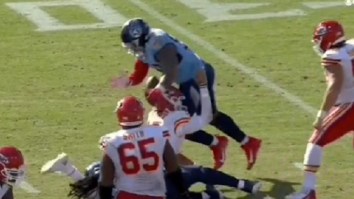 Scary Situation As Patrick Mahomes Takes Vicious Knee To The Head And Wobbled Off The Field