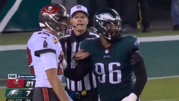 Ref Steps In And Protects Tom Brady From Getting Blocked By Eagles Player After Interception