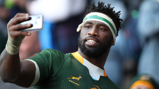 South Africa Rugby Captain Signs Fan’s Speedo, Slaps His Bum In Extremely Bizarre Celebration