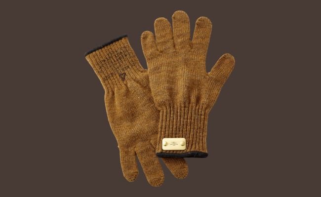 Everyday Carry Essentials: Noah Marion Wool Gloves, Big Buck Hunter Intimidators, And More