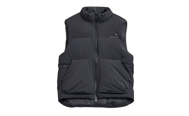 What to wear with a down puffer vest