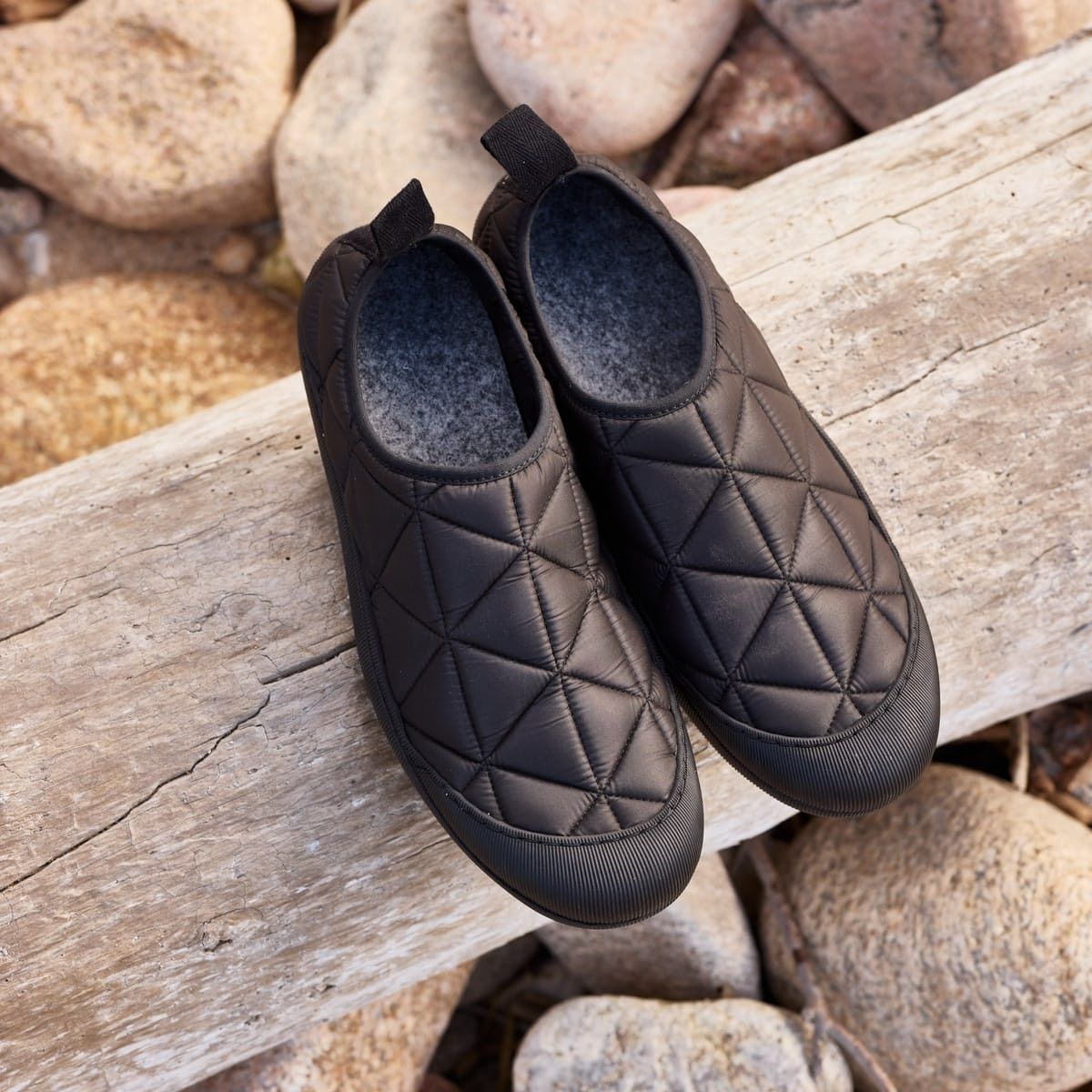 Stay Warm This Coming Winter With The New Greys Summit Slipper