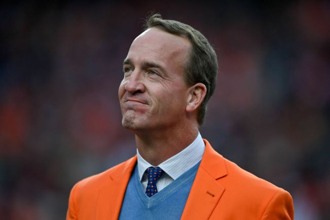 peyton manning asked browns player poop on coaches desk to force trade