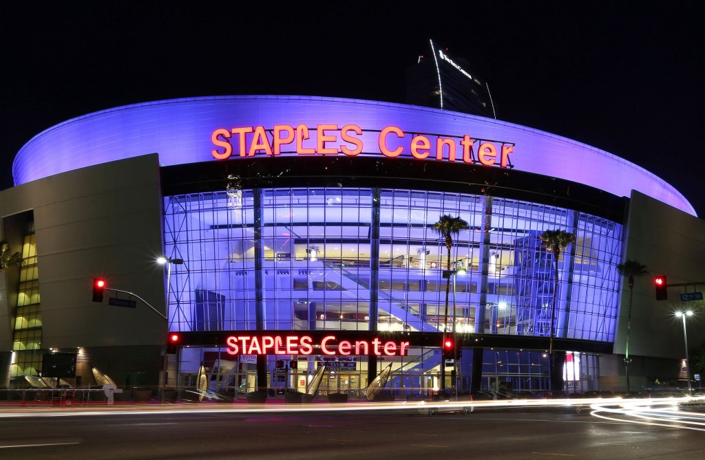reactions to The Staples Center name change to Crypto