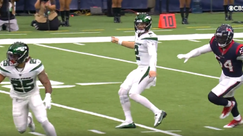 Jets QB Zach Wilson Throws Bizarre Interception Off Teammate’s Back And It Might Be The Worst Interception Of The Season