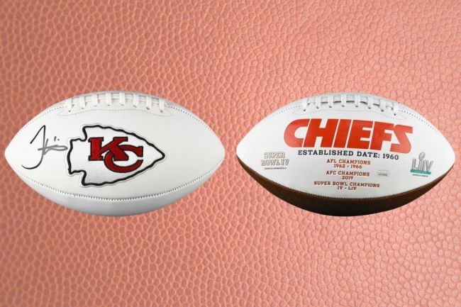 The Best NFL Football Memorabilia Under $250 On CollectibleXchange