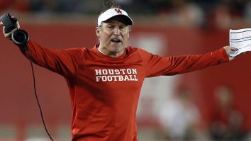 Houston Coach Dana Holgorsen Throws Bizarre Tantrum After Being Forced To Wait For Press Conference