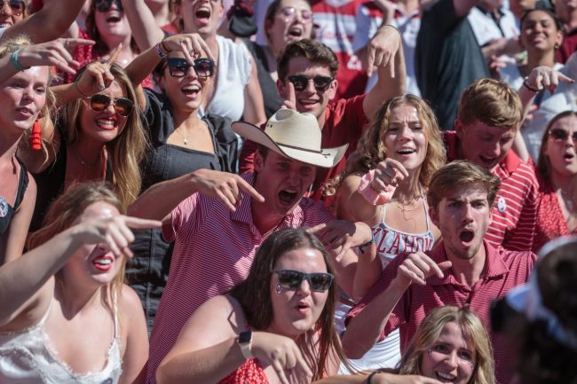 Oklahoma Fans Cause Wild Reaction With Derogatory Chant At Texas Fan