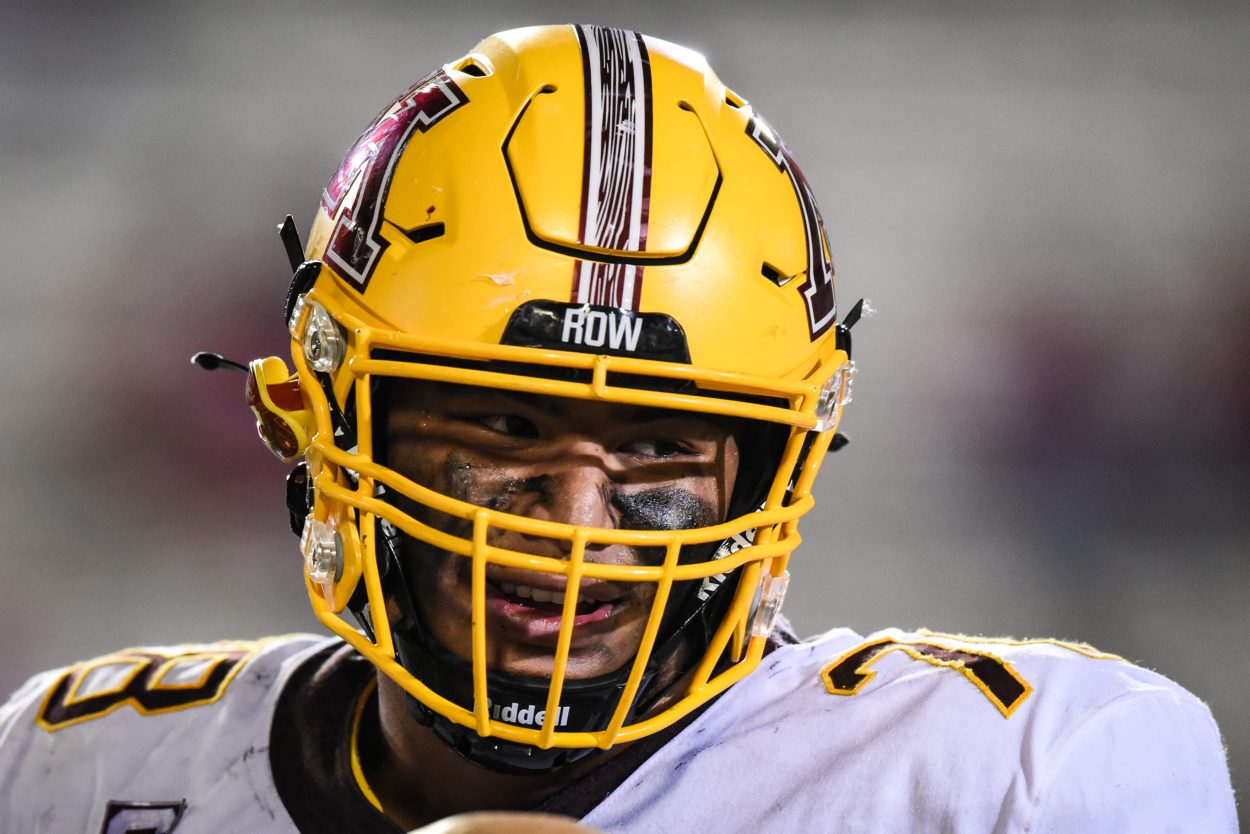 WATCH: Daniel Faalele, Minnesota punch in epic big man touchdown