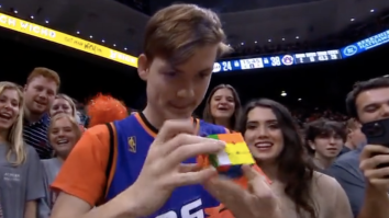 Auburn Hoops Fan Sends Crowd Into A Frenzy By Annihilating Rubik’s Cube Solve On National TV (Video)