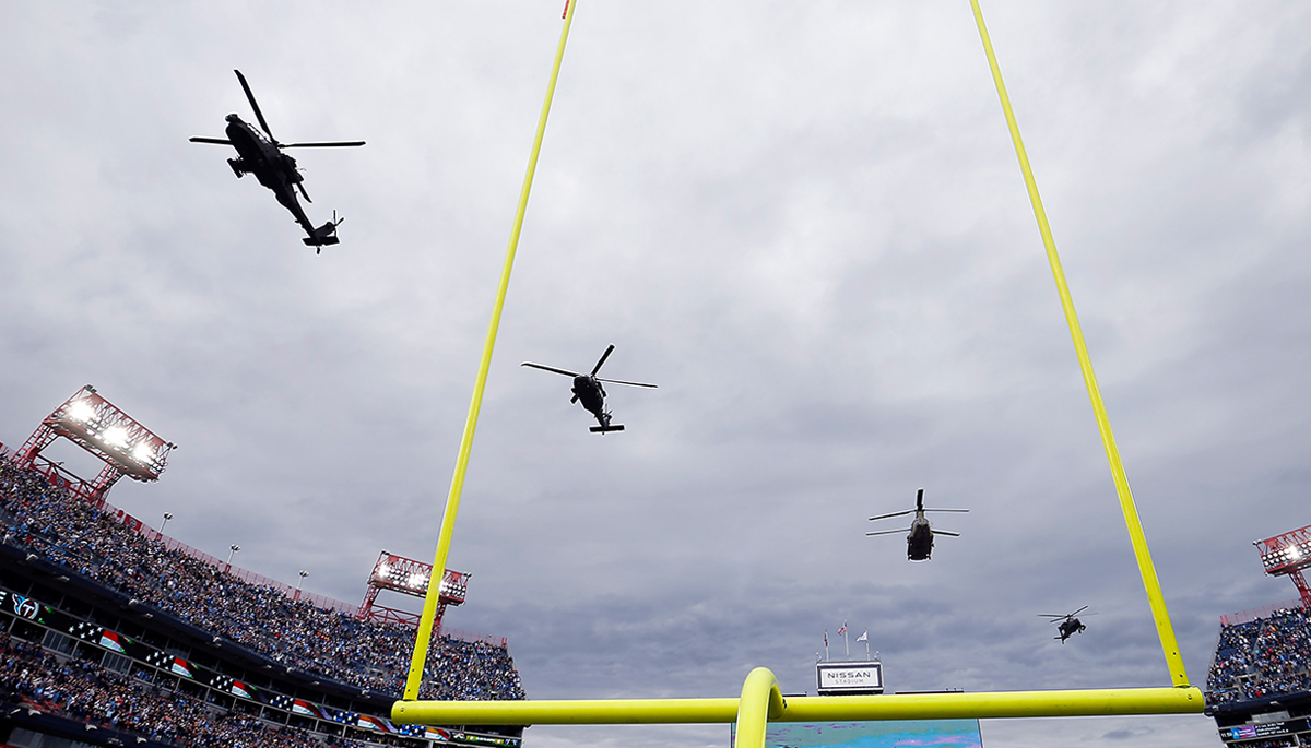 Army launches inquiry into startling NFL game flyover by Fort