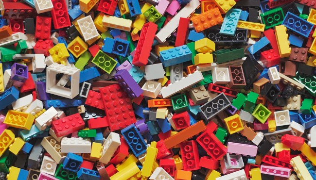 Study Claims LEGO Could Be A Better Investment Than Gold