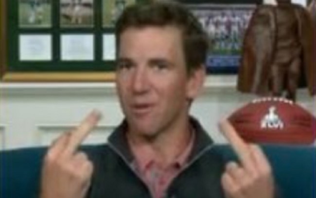  Eli Manning's Perfect Response To Eagles Fan Who Gave The Double Bird