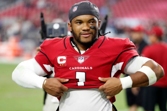 Kyler Murray Treats His Offensive Linemen To Top-Notch Christmas Gifts