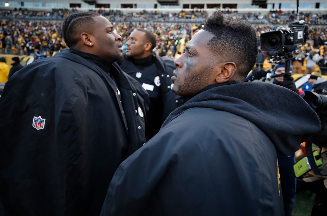 NFL Fans React To Buccaneers Reuniting Le'Veon Bell And Antonio Brown