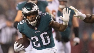 Philly Fans Chirp Eagles RB Miles Sanders After Begged Them To Stop Booing Players