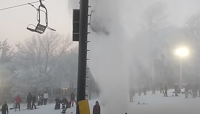 Skiers Blasted With Freezing Water While Stuck On A Lift After Pipe Burst