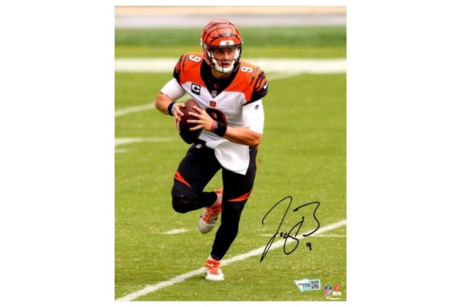 Best Sports Memorabilia From The Players You'll Be Watching In The NFL Playoffs This Weekend
