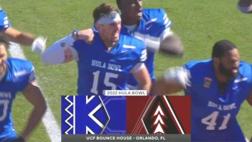 College Football Players From All Over The Country Performing The ‘Haka’ Dance At The Hula Bowl Is So Lit