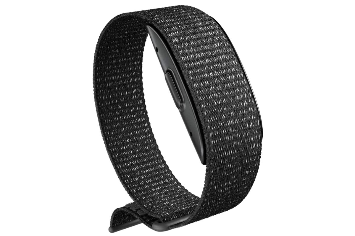 Kick Off The New Year By Acquiring One Of These Four Fitness Trackers