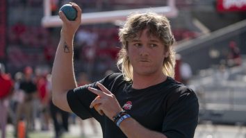 Quinn Ewers Is Officially On Campus At Texas And The Grumpy Olds Are Already Upset With His Mullet
