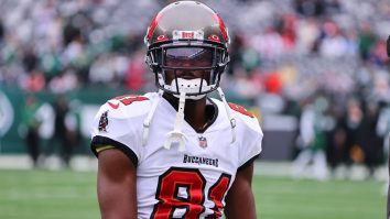 New Video Appears To Show Antonio Brown Limping In Pregame Before Taking The Field Against Jets