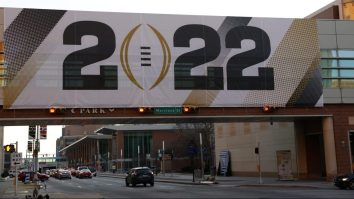Georgia Is Already Getting Embarrassed By Alabama After Arriving To Airport On Significantly Inferior Buses