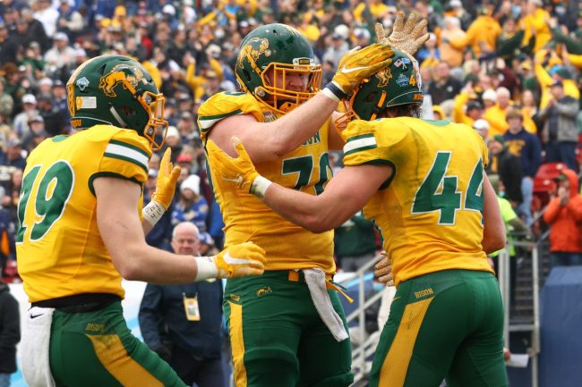 NDSU's 310-Pound OL Signals Funniest First Down Of The Year (Video)