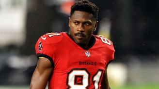 Bucs Claim Antonio Brown Asked For $2 Million Worth In Incentives To Be Guaranteed Before Game Vs Jets, Was Angry He Wasn’t Getting Enough Targets
