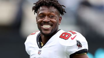 Antonio Brown Would Earn $215k In Playoff Bonus Money If The Bucs Wins Super Bowl
