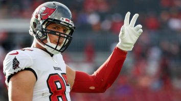 After Securing $1 Mil Bonus, Rob Gronkowski Plans To Take Care Of Teammates Who ‘Expect Handout’