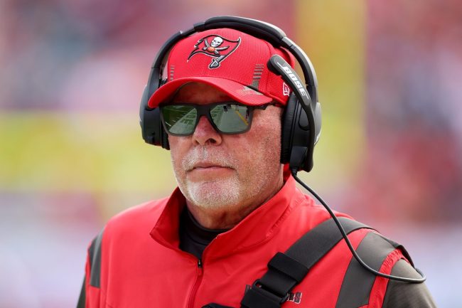 Bruce Arians Looked In Pain While Coaching Wild Card With Achilles Injury