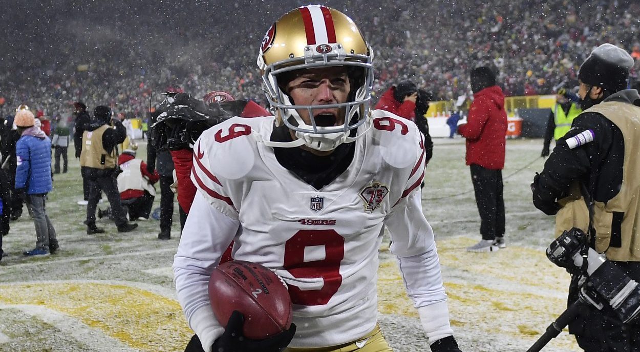 49ers' Gould warmed up with hilarious pregame routine vs. Packers