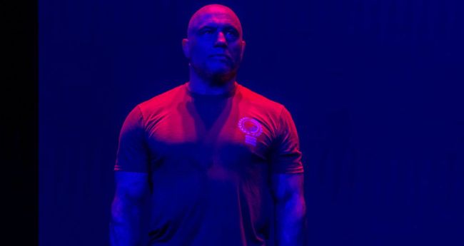 Joe Rogan Issues Statement In Response To Widespread Spotify Backlash