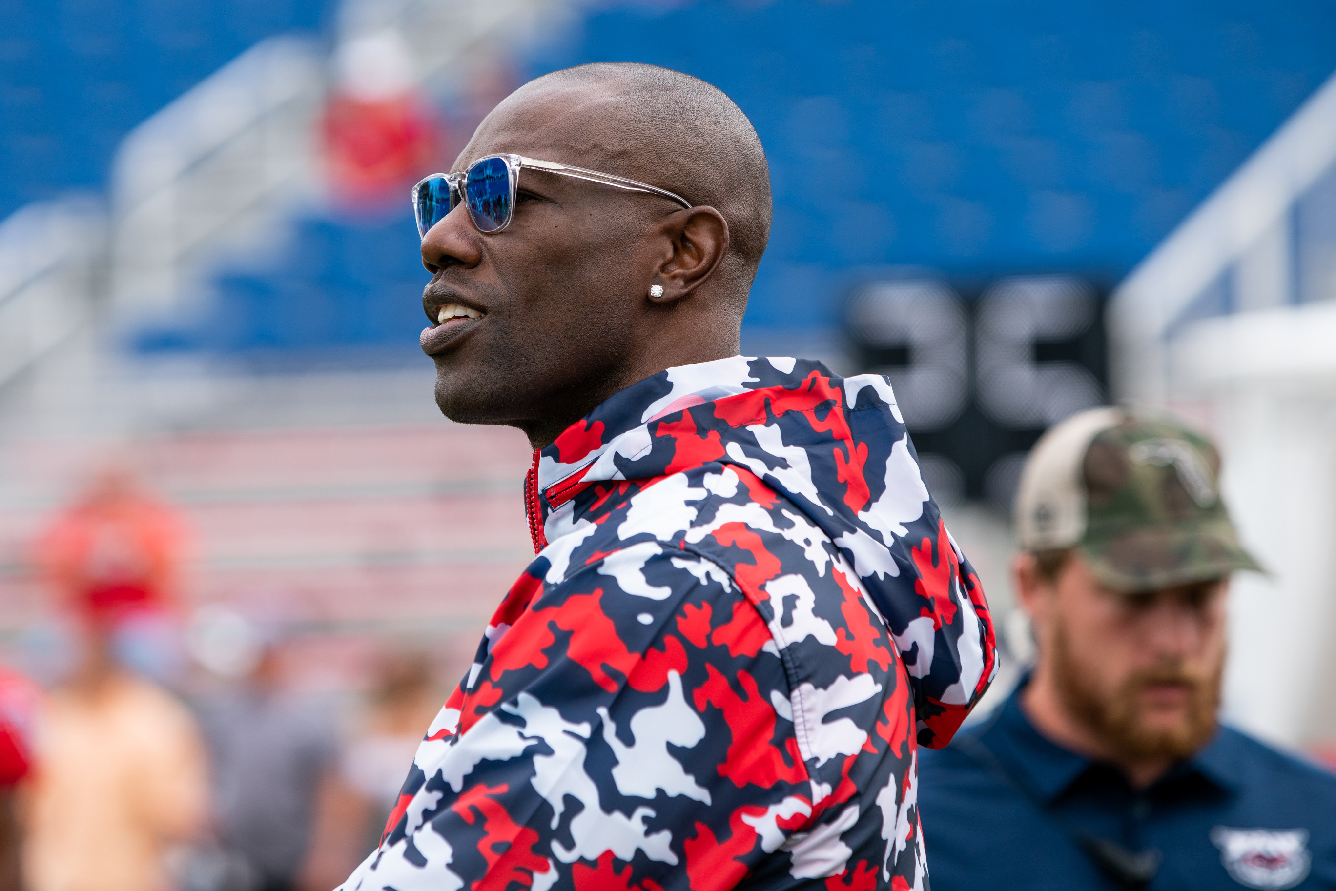Terrell Owens Wants To Play For Buccaneers Following Antonio