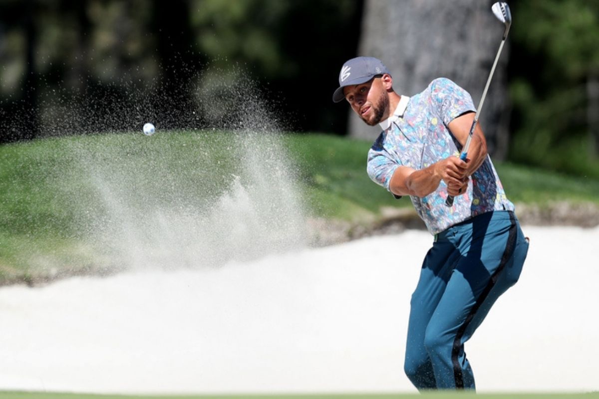 Steph Curry bought an NFT golf membership and prices skyrocketed - OBTW