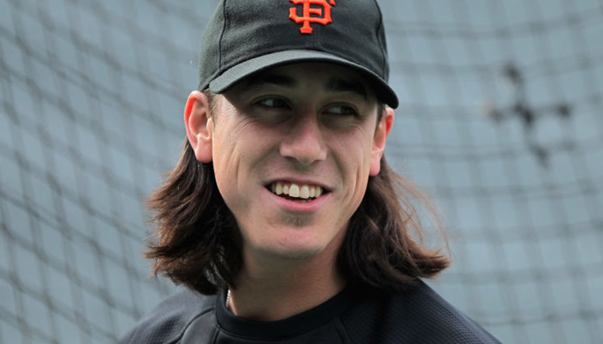 Sf Giants Tim Lincecum with Muttville's Timmy and Marie. Who's