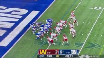 The NY Giants Bizarrely Run A QB Sneak On 3rd-And-9 From Their Own 4-Yard Line And It Be The Worst Play Call Of The Season