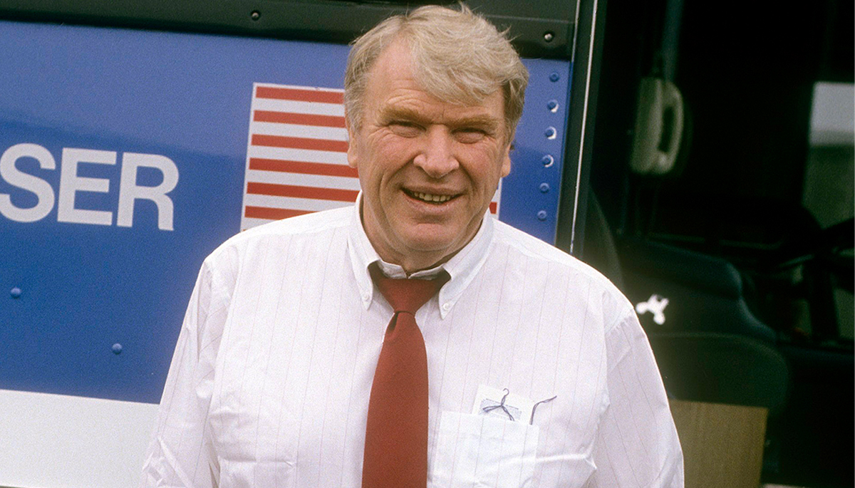 Why did John Madden travel by bus? How his fear of flying led to