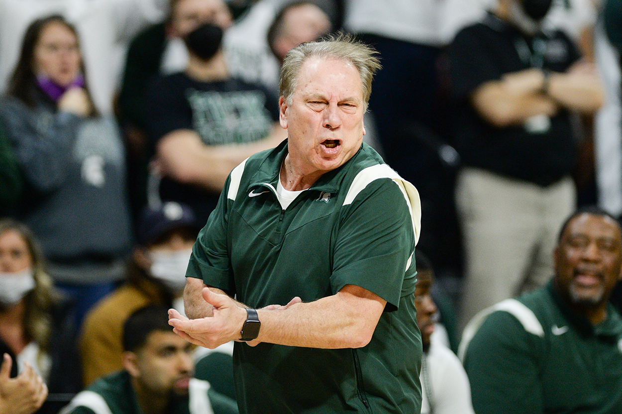 Tom Izzo Demonstrates 'Shaking Air' During Rant About Handshake Lines