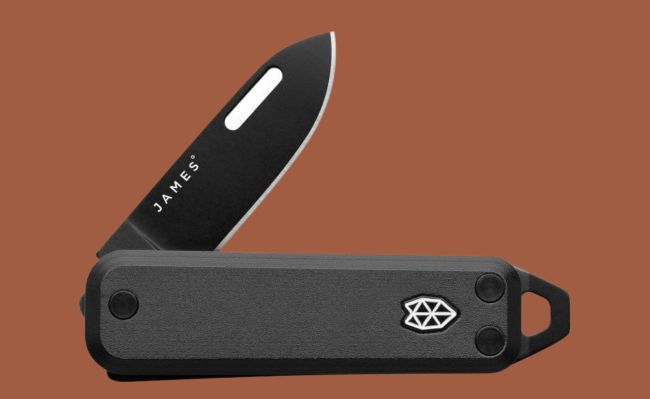 Everyday Carry Essentials: GORUCK Slick GR2, Full Windsor Magware, And More