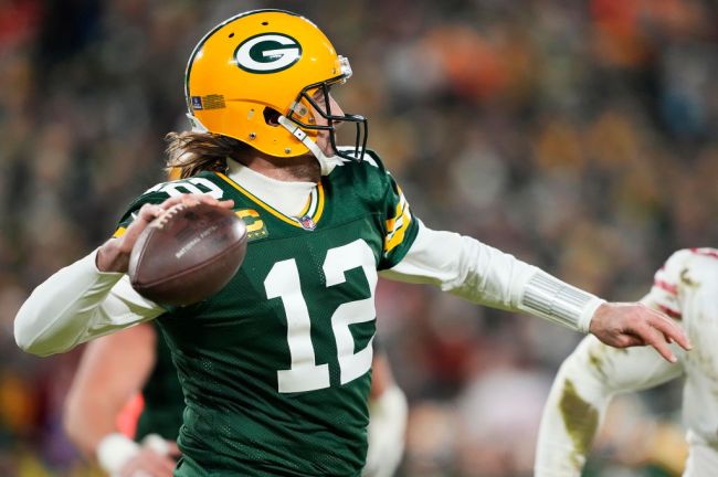 green-bay-packers-making-move-targeted-keeping-aaron-rodgers