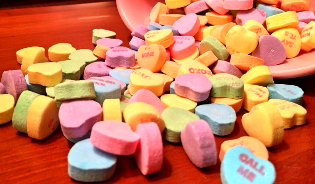 Map Reveals The Most Popular Valentine's Day Candy In Each State